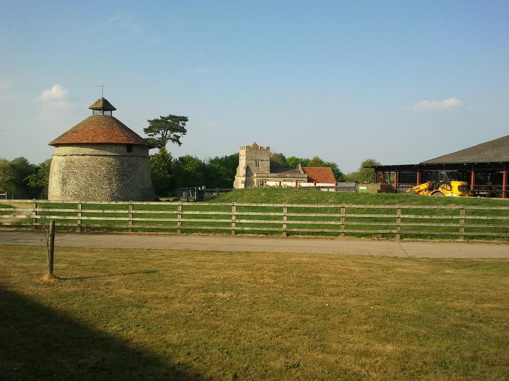 Furtho Manor Farm Acomodação com café da manhã Milton Keynes Exterior foto